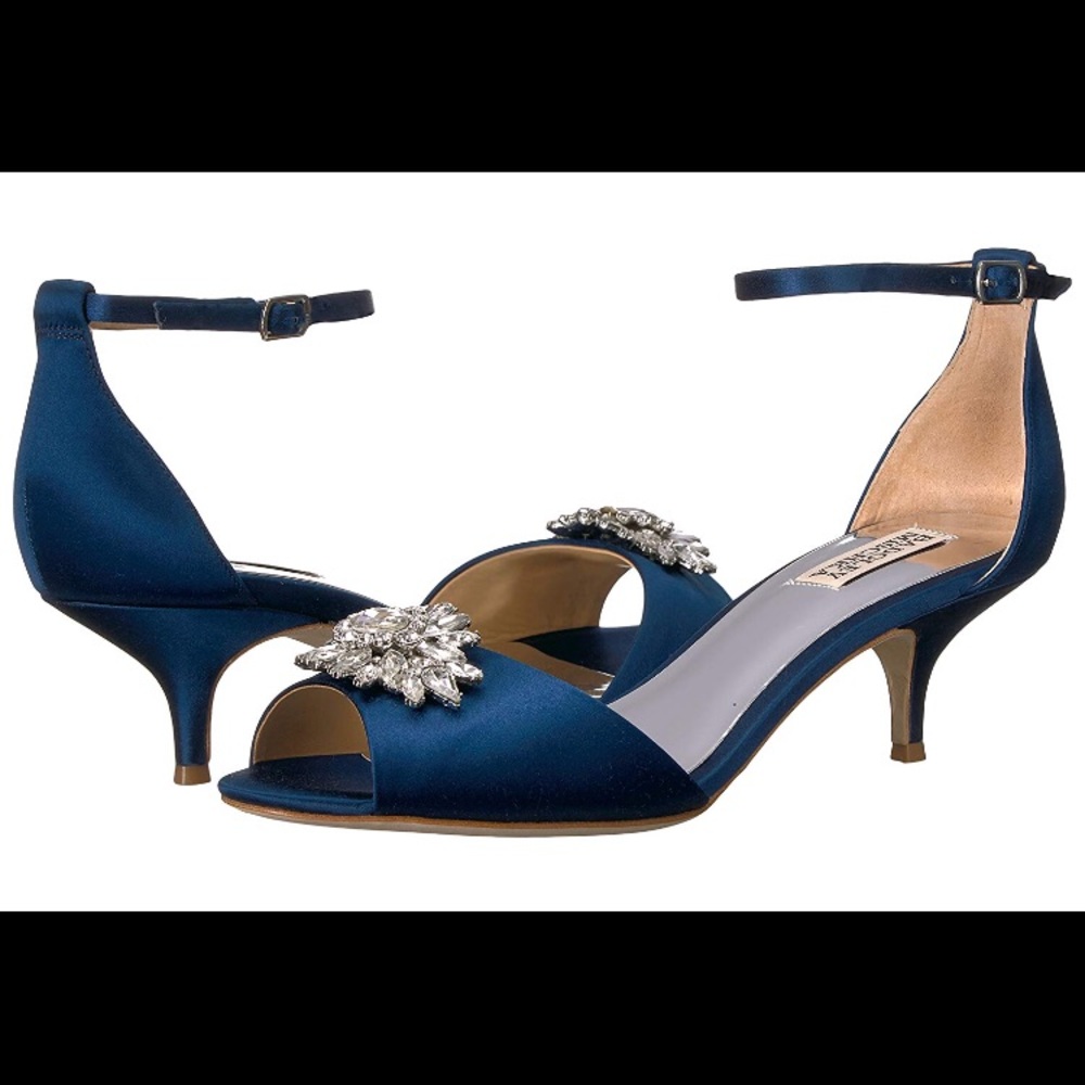Badgley Mischka blue bridal kitten heel, NIB SZ 9